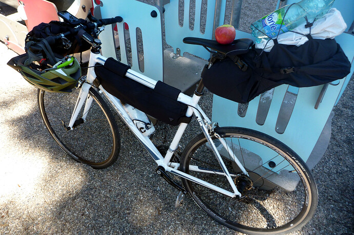 GorgesAllier02_bikepacking