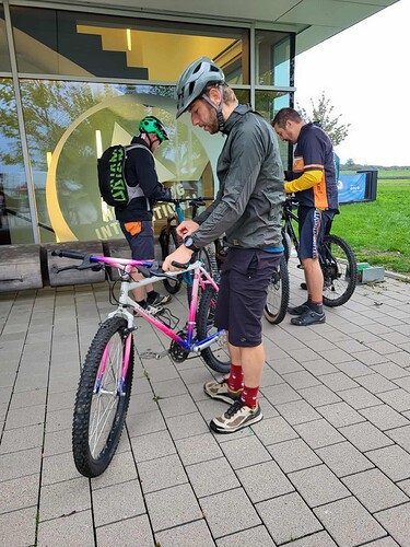 att.EoqiLEnhf5947_rZ1b1LqoOQWztT5TxdhSChhi8KRaE