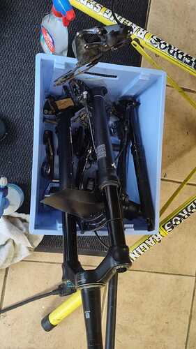 9316e555-f1de-470c-9c31-698bc8a96511