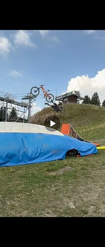 Screenshot_20250818-213722